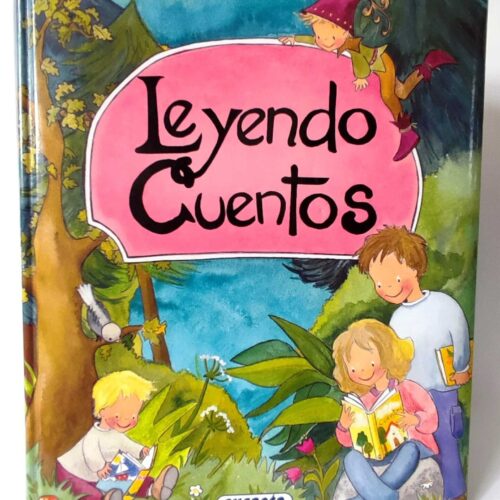 Leyendo cuentos. Susaeta