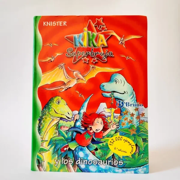 Kika Superbruja y los dinosaurios. Knister, książka po hiszpańsku