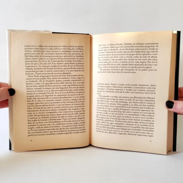 Paula. Isabel Allende, książka po hiszpańsku