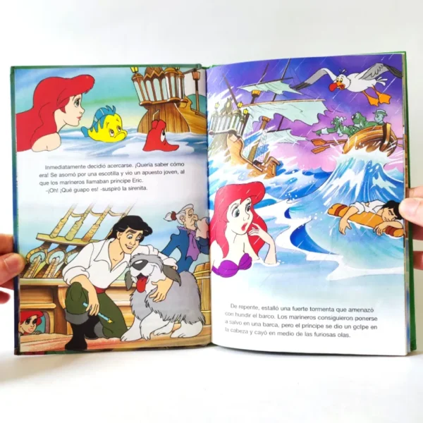 La Sirenita. Disney, książka po hiszpańsku