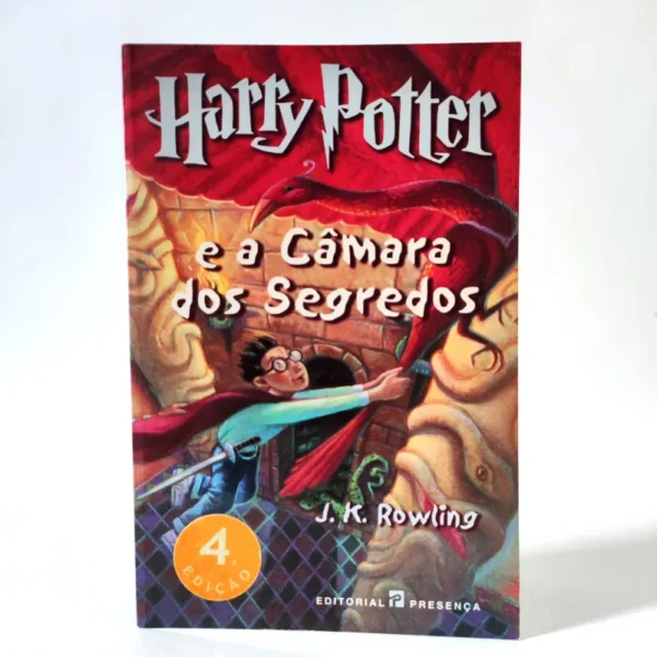 Harry Potter e a Câmara dos Segredos. J.K. Rowling Harry Potter e a Câmara dos Segredos. J.K. Rowling