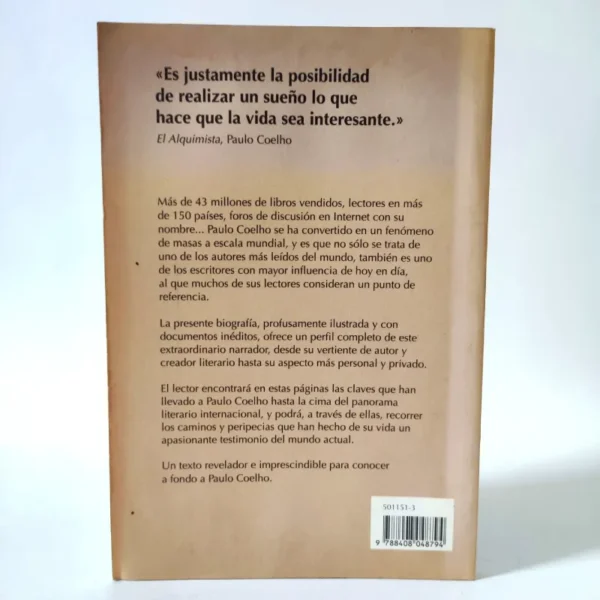 Paulo Coelho: biografía de un narrador