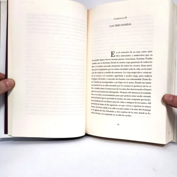 La casa de los espíritus. Isabel Allende, książka po hiszpańsku