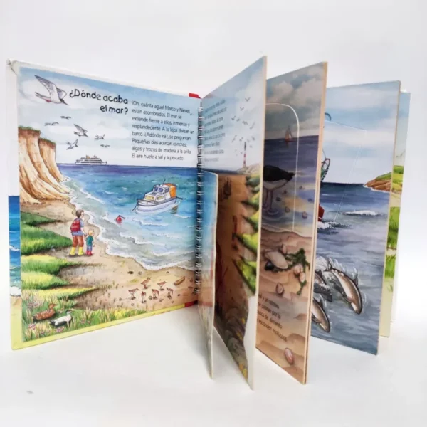 En el mar. Ediciones Elfos