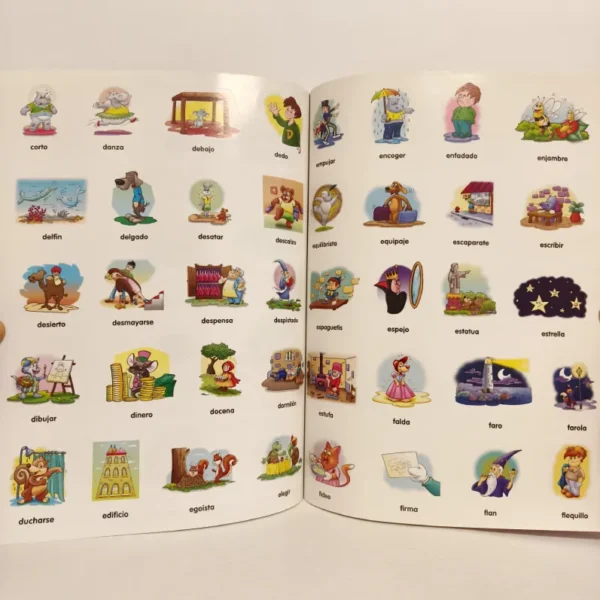 Mi primer diccionario de pegatinas. Todolibro